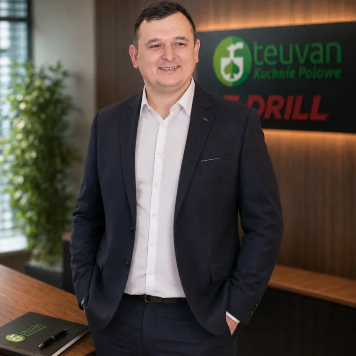 Krzysztof Sobczyński — TARGA i Teuvan